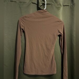 Skims mockneck long sleeve size small